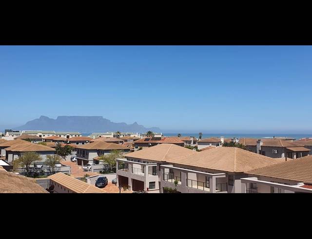 3 BEDROOM TOWNHOUSE TO LET IN BIG BAY